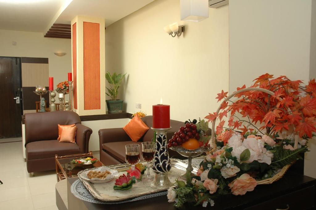 Istay Hotels Infantry Road Bangalore Exterior photo