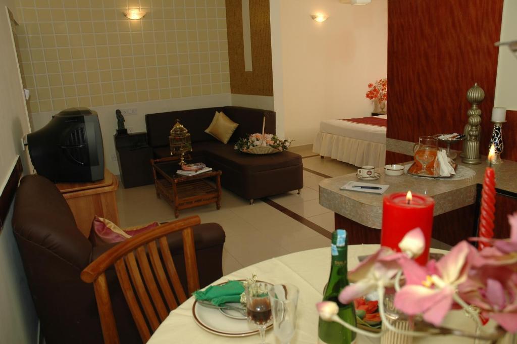 Istay Hotels Infantry Road Bangalore Exterior photo